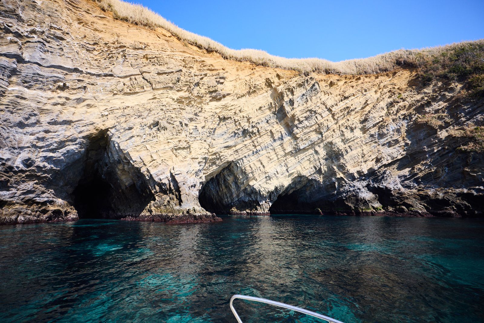 海食洞窟の内部